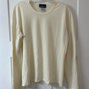 Women’s long sleeve top.